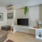 Comfortable Obad, 4 Min Walk To Znjan