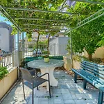 Apartmán Comfortable Obad, 4 Min Walk To Znjan Split