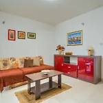 Comfortable Obad, 4 Min Walk To Znjan * Split