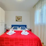 Comfortable Obad, 4 Min Walk To Znjan Split