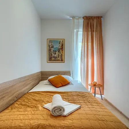Comfortable Obad, 4 Min Walk To Znjan Split