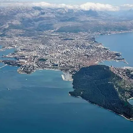 Comfortable Obad, 4 Min Walk To Znjan Split